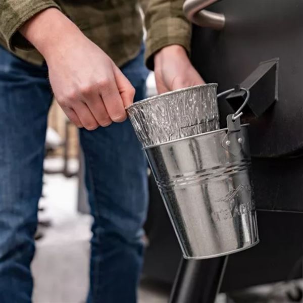 Jednorázová hliníková vložka do kbelíku peletového grilu Traeger 5 ks