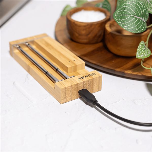 Bezdrátový teploměr na maso Meater Pro Duo