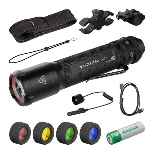 Taktická svítilna Ledlenser TAC7R + chytré příslušenství